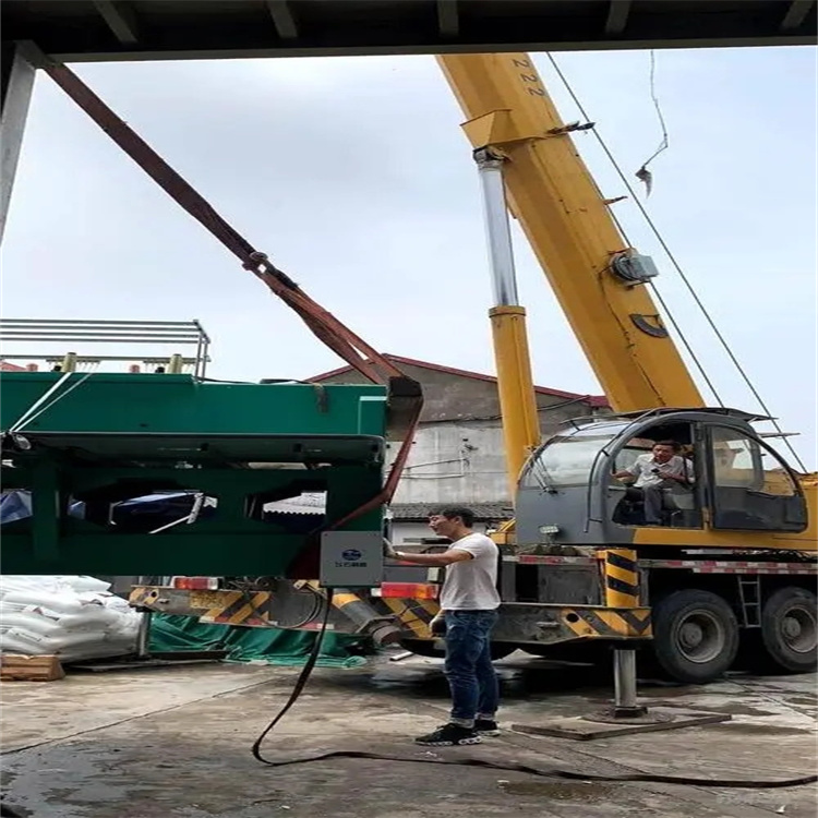 新丰大吨位吊车租赁应急保障方案|化解突发吊装需求难题